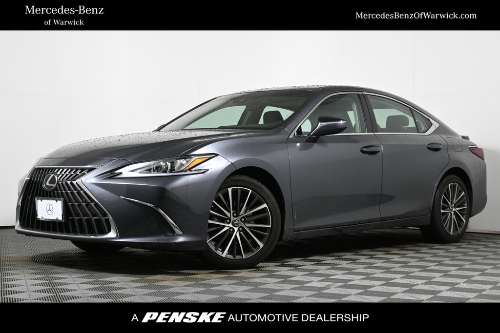 Thumbnail: 2022 Lexus ES - 1