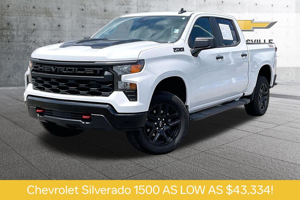 Summit White 2025 Chevrolet Silverado 1500 Pickup Truck Four-Wheel Drive Automatic