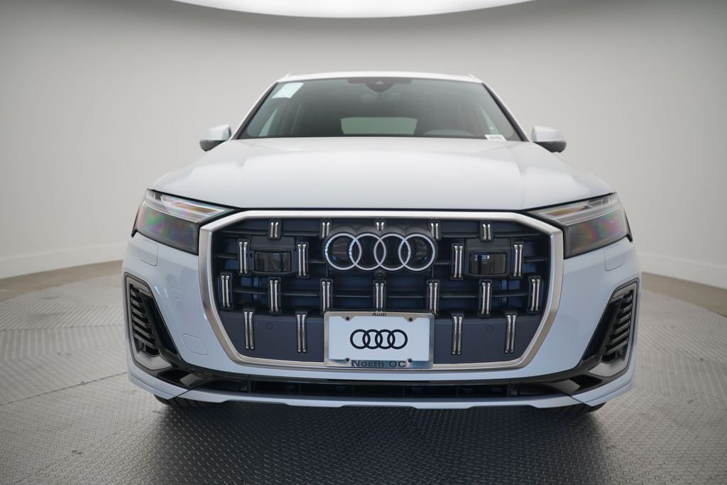 2025 Audi Q7  5