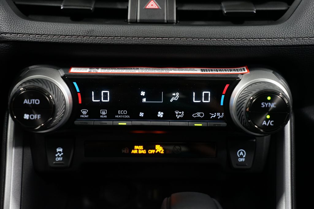 Thumbnail: 2025 Toyota RAV4 - 20