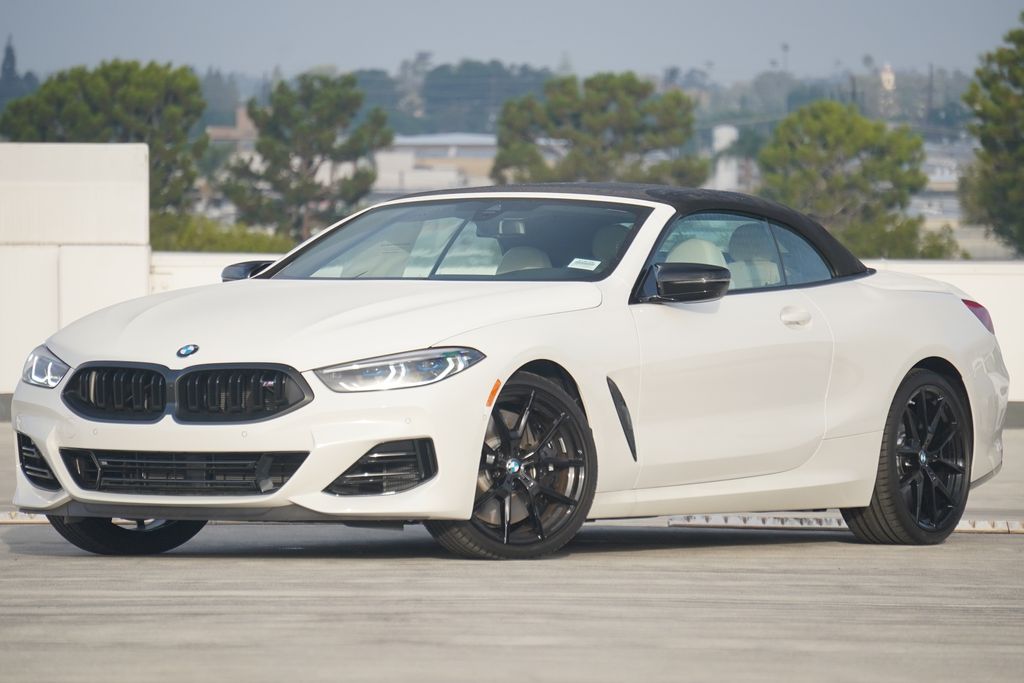 Thumbnail: 2026 BMW 8 Series - 2