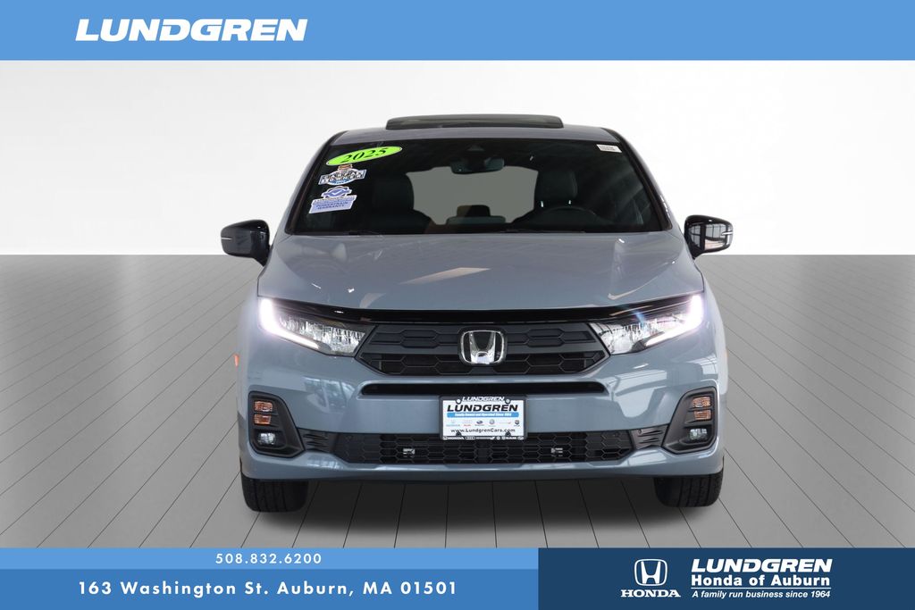 Used 2025 Honda Odyssey Van