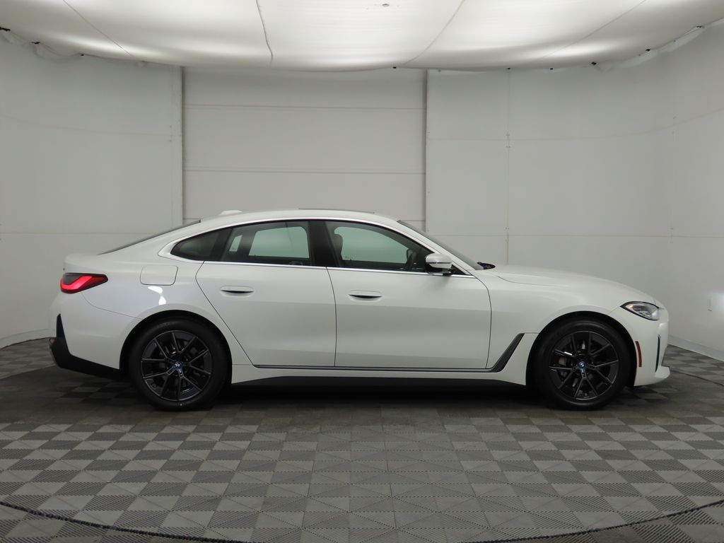 2022 BMW i4 eDrive40 4