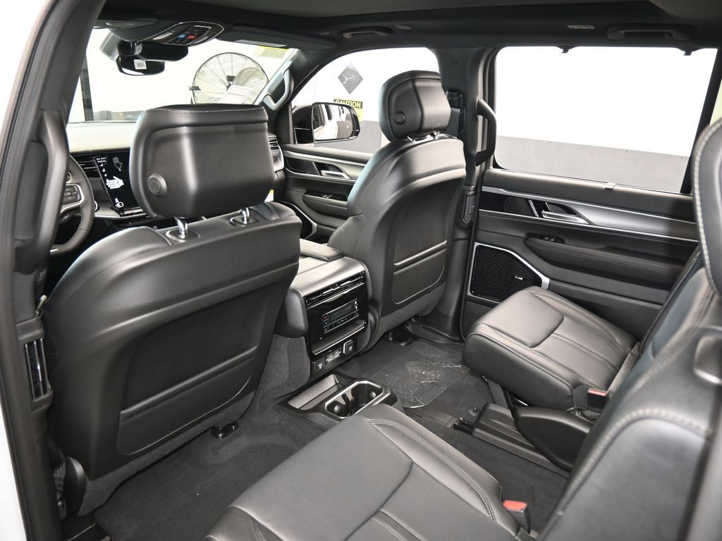 New 2026 Bright White Clearcoat Jeep Limited Reserve image 35