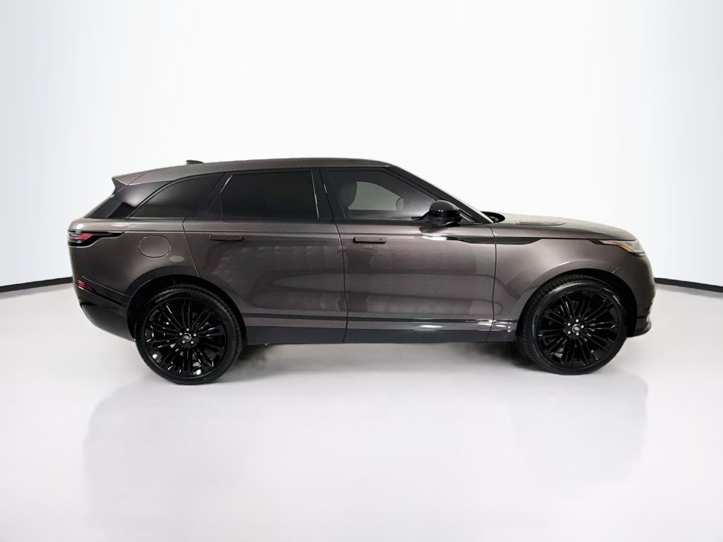 Thumbnail: 2026 Land Rover Range Rover Velar - 4