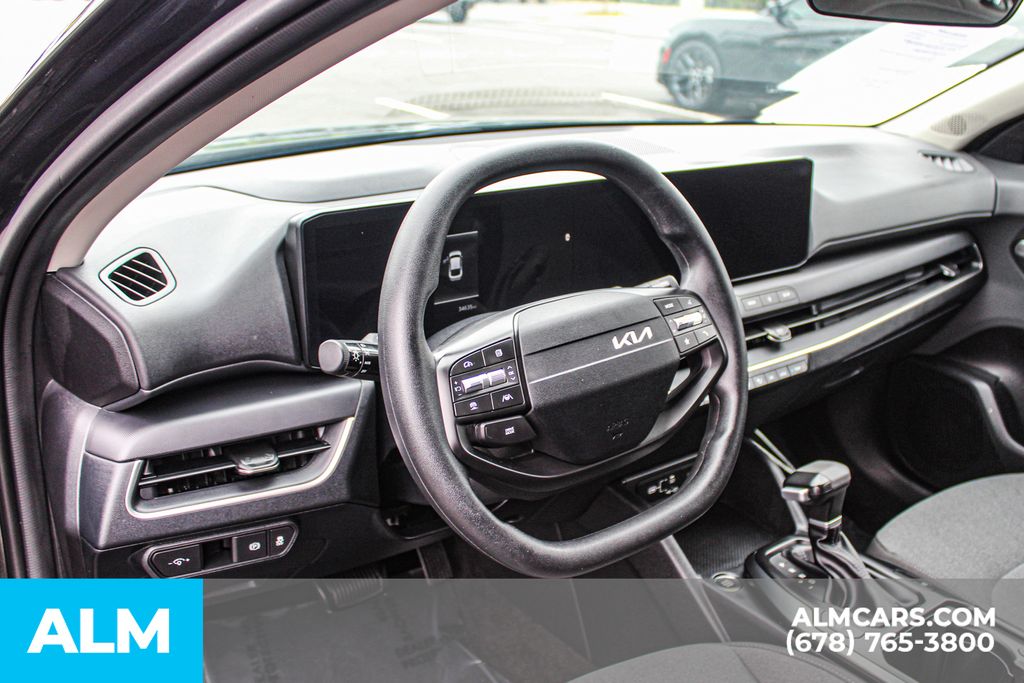 Used 2025 Gray Kia LXS image 32