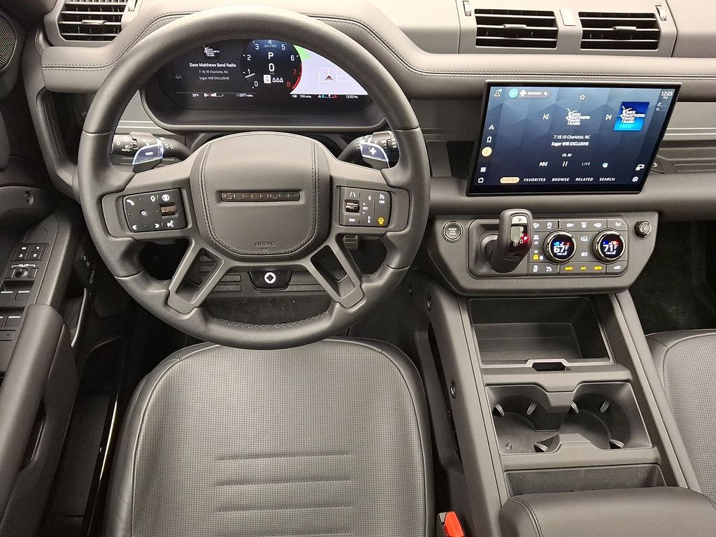 Thumbnail: 2025 Land Rover Defender - 12