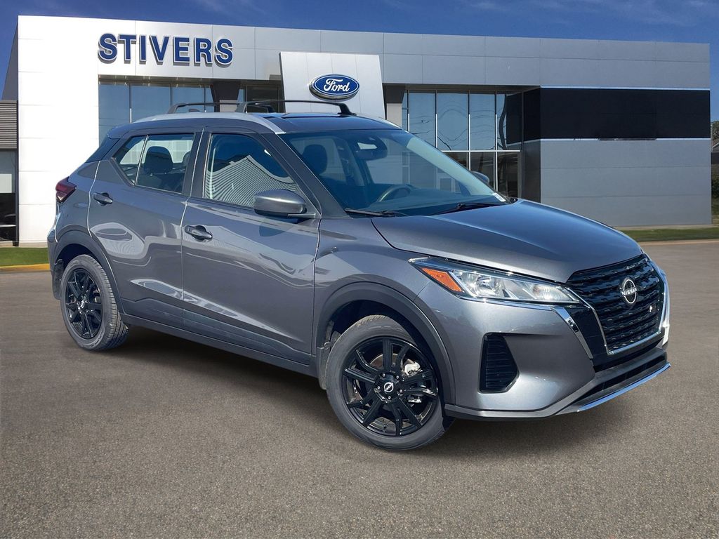 2024 Nissan Kicks SV FWD