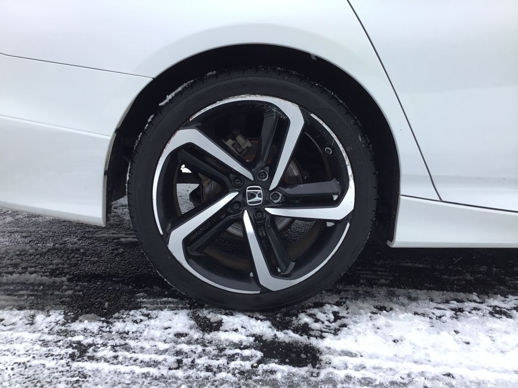 Thumbnail: 2022 Honda Accord - 11