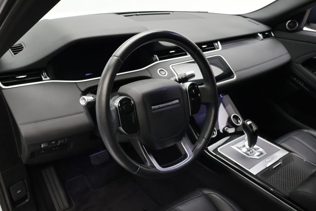 Thumbnail: 2020 Land Rover Range Rover Evoque - 15