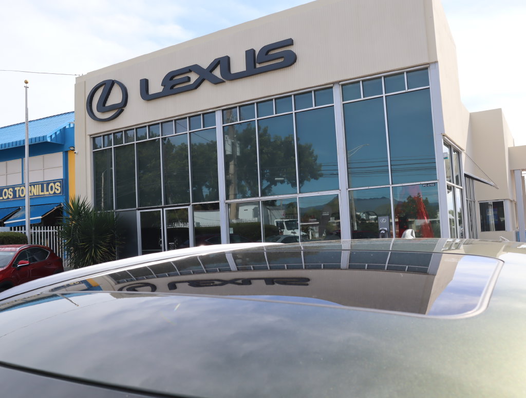 Thumbnail: 2026 Lexus RX - 12