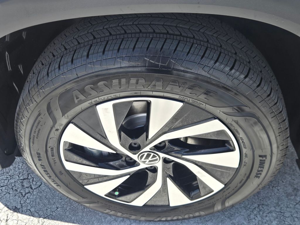2026 Volkswagen Tiguan - $30,490