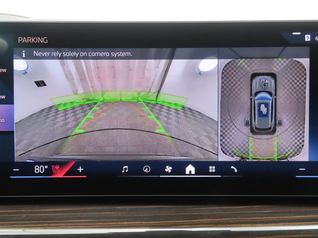 Thumbnail: 2026 BMW X5 - 15