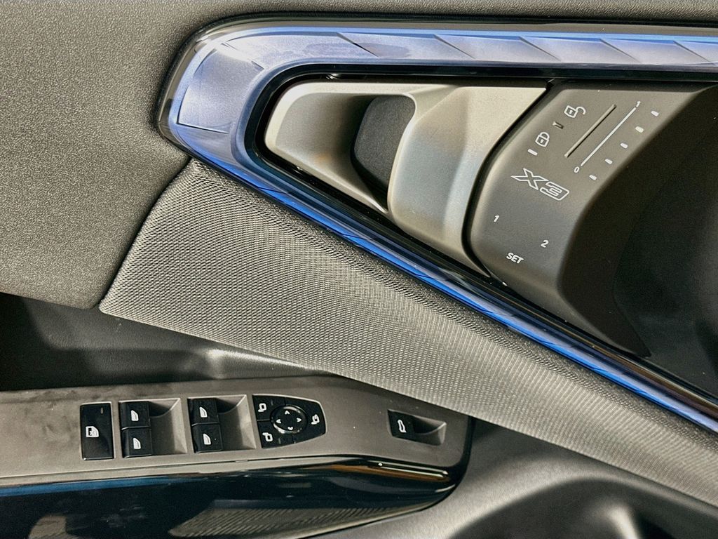 Thumbnail: 2026 BMW X3 - 20