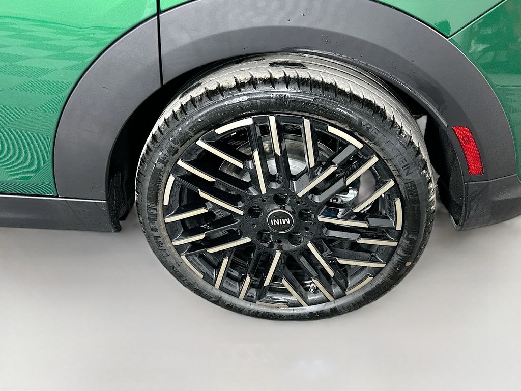 Thumbnail: 2026 MINI Cooper - 22