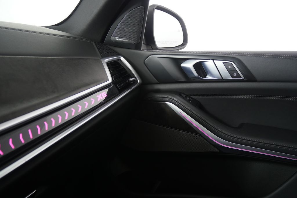 Thumbnail: 2024 BMW X5 - 31