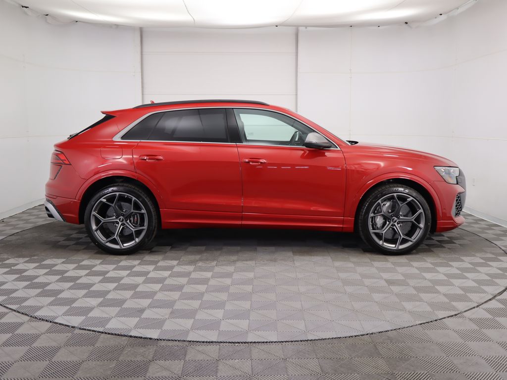 2025 Audi RS Q8 4.0T 4