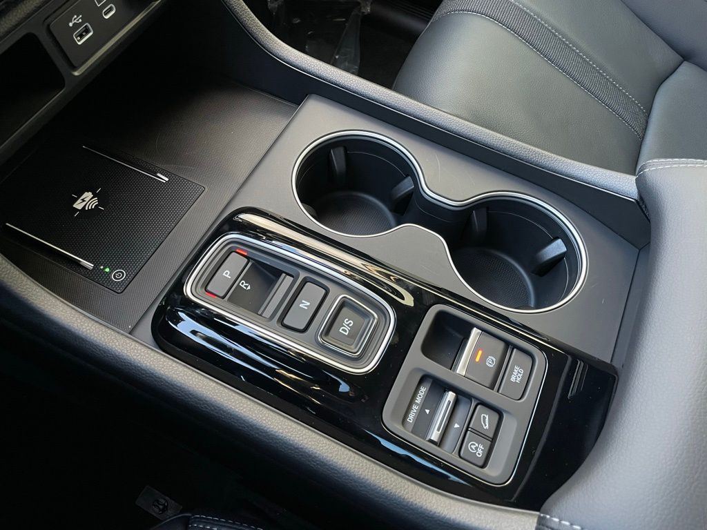 Thumbnail: 2025 Honda Pilot - 19