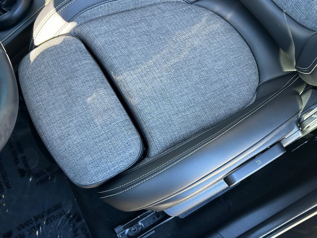 Thumbnail: 2023 MINI Cooper Countryman - 15