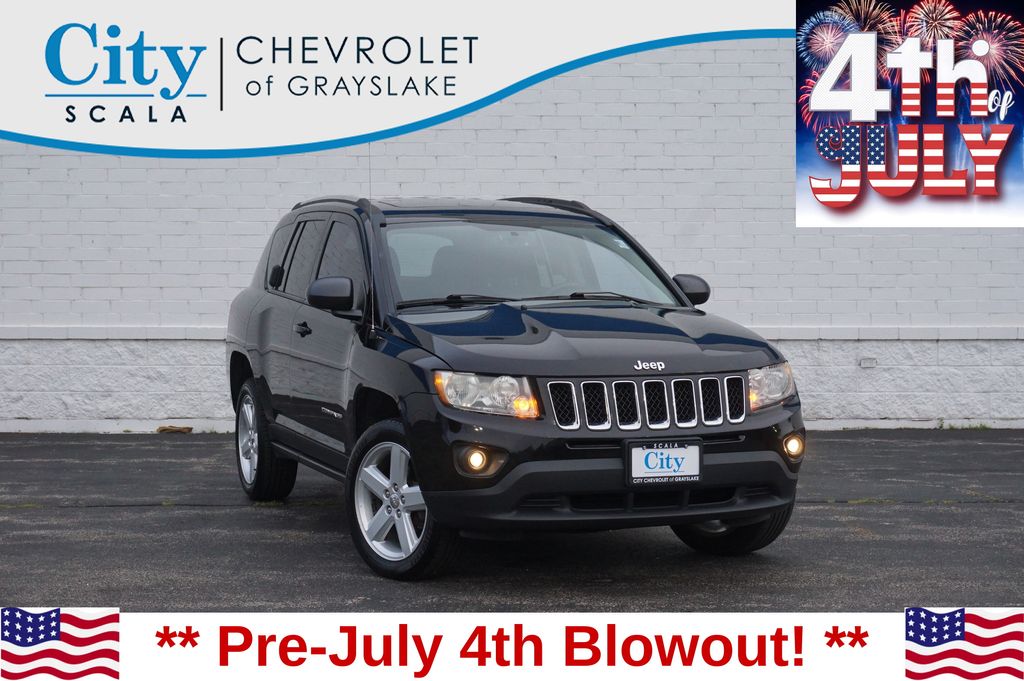 Black Clearcoat 2013 Jeep Compass SUV / Crossover Front-Wheel Drive Continuously Variable Transmission