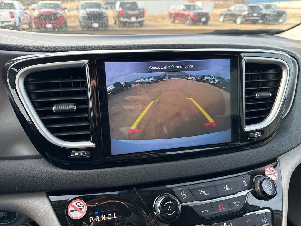 2023 Chrysler Pacifica