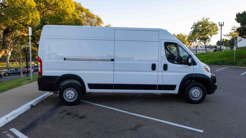 Used 2025 Ram ProMaster 2500 High Roof 3D Cargo Van
