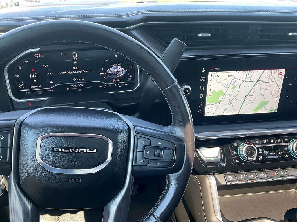 2024 GMC Sierra 2500HD — photo 18