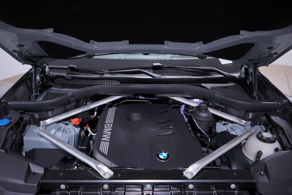 Thumbnail: 2024 BMW X5 - 24