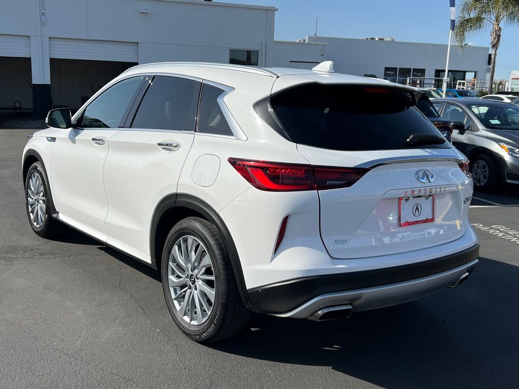 Thumbnail: 2024 INFINITI QX50 - 9