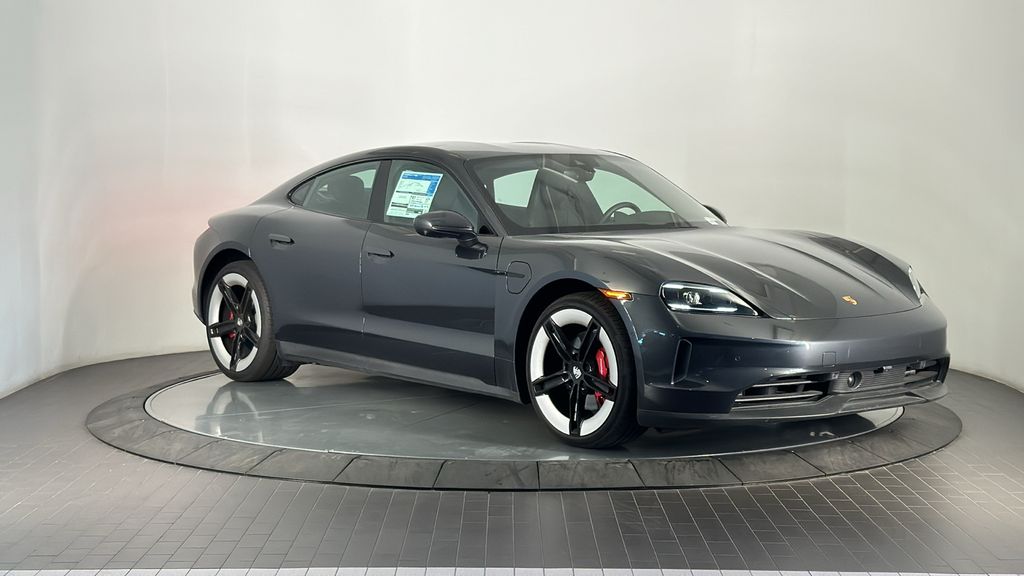 Thumbnail: 2025 Porsche Taycan - 9