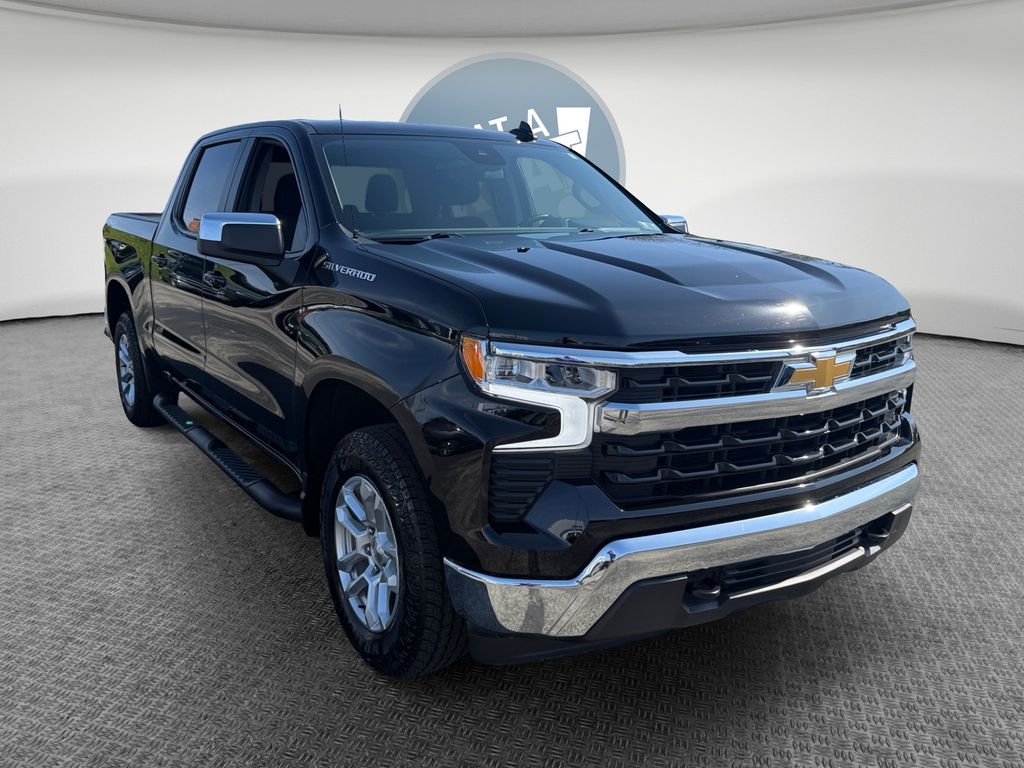 Black 2024 Chevrolet Silverado 1500 LT Crew Cab 4WD Pickup Truck Four-Wheel Drive 8-Speed Automatic