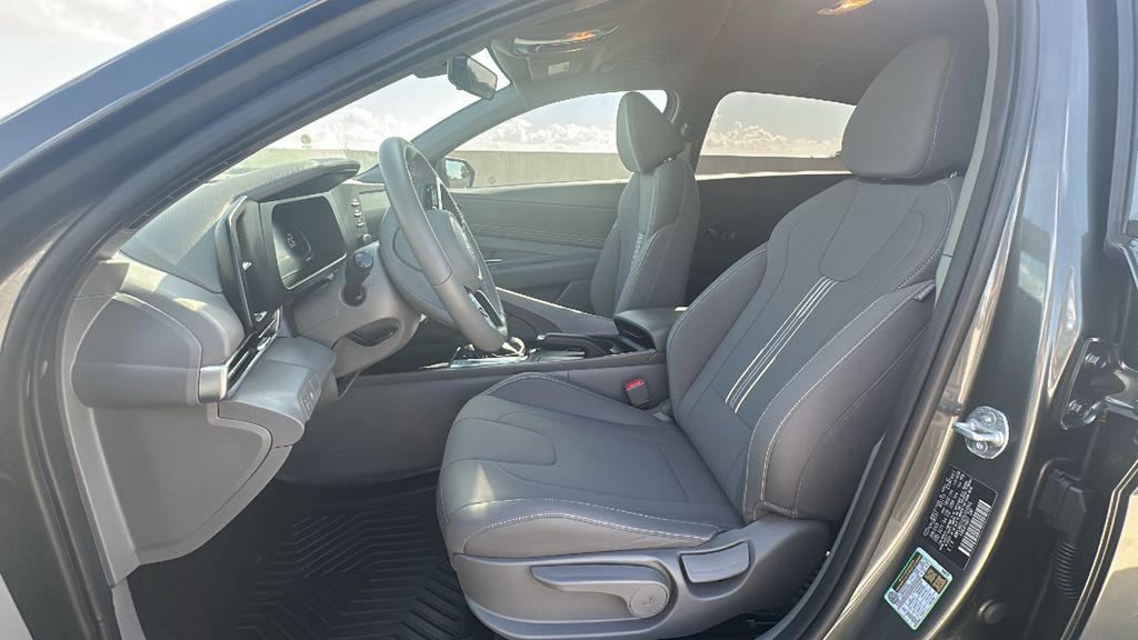 2025 Hyundai Elantra SEL Sport Gray at Classic Elite Chevrolet Sugar Land