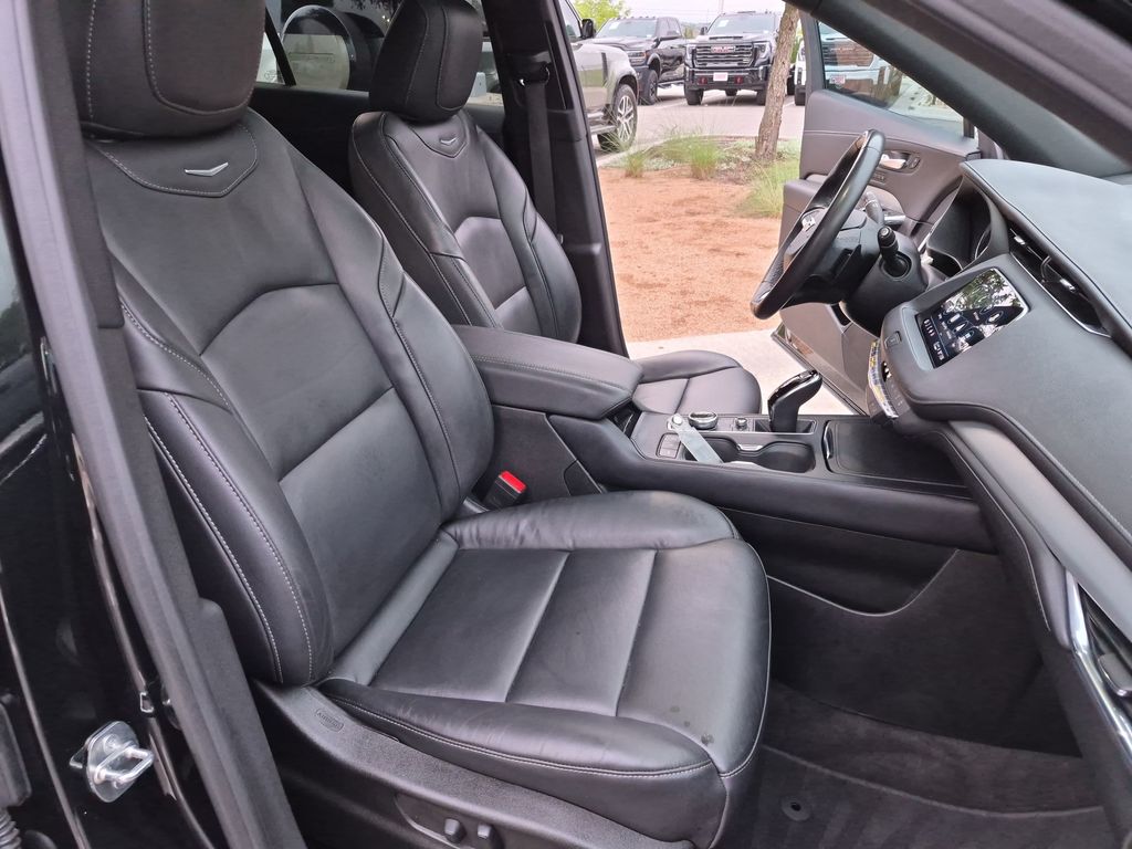 Used Car 2023 Cadillac Xt4  Premium Luxury For Sale Under $25,000 In Austin, Texas