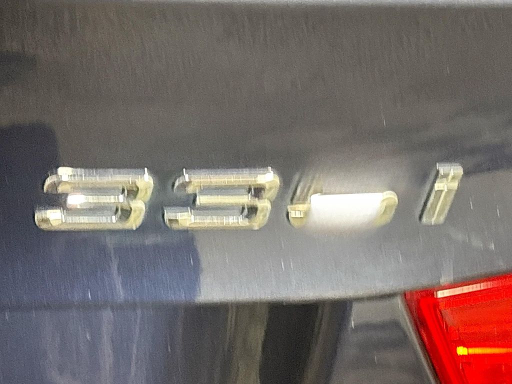 2010 BMW 3 Series 335i xDrive