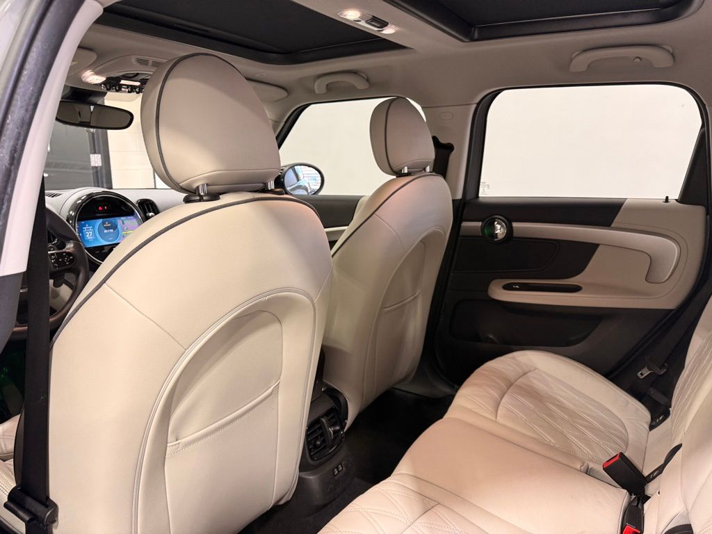 Thumbnail: 2023 MINI Cooper Countryman - 22