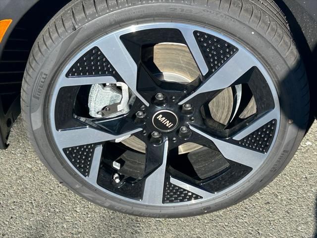 Thumbnail: 2026 MINI Cooper - 9