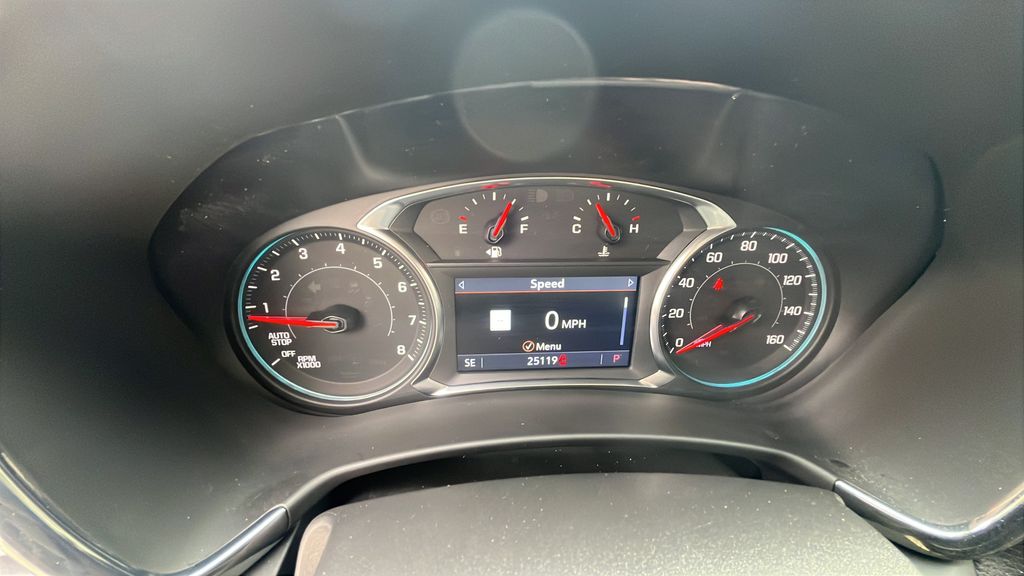 used 2024 Chevrolet Equinox car, priced at $28,950