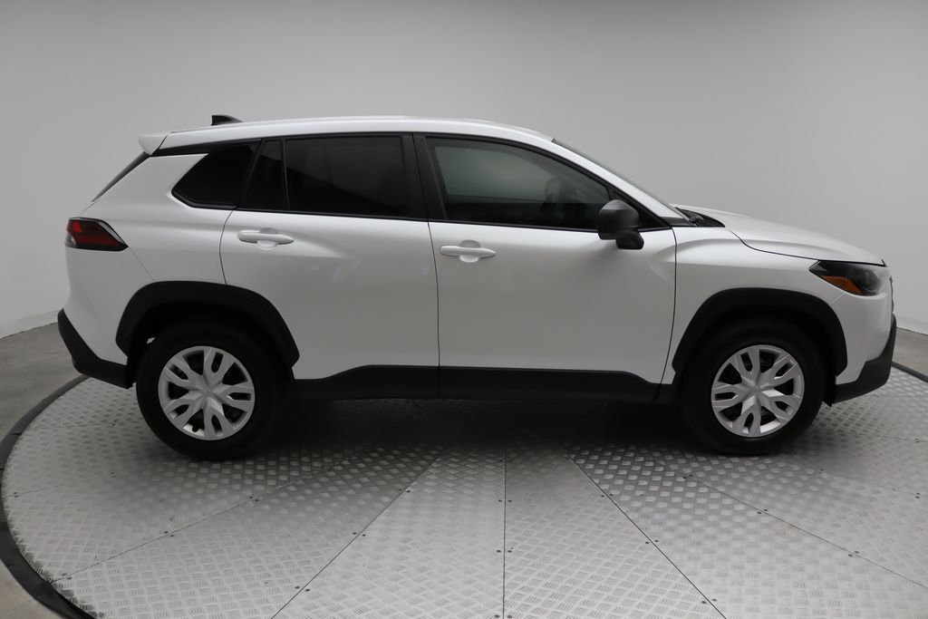 Thumbnail: 2026 Toyota Corolla Cross - 7