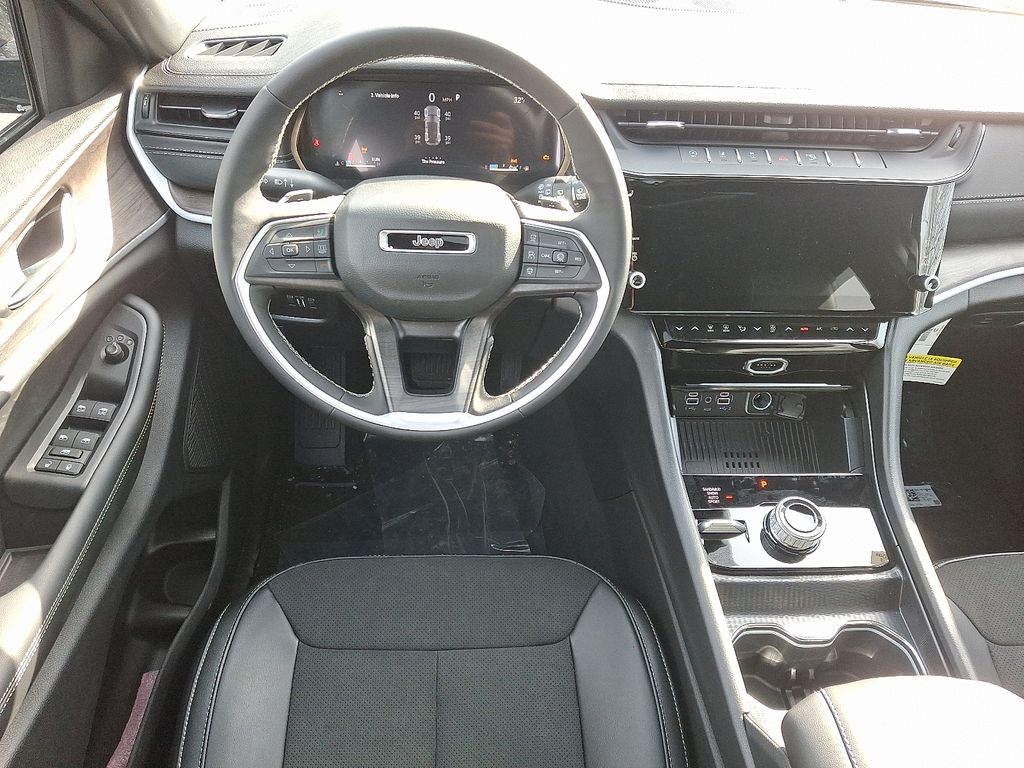 New 2026 Jeep Grand Cherokee SUV