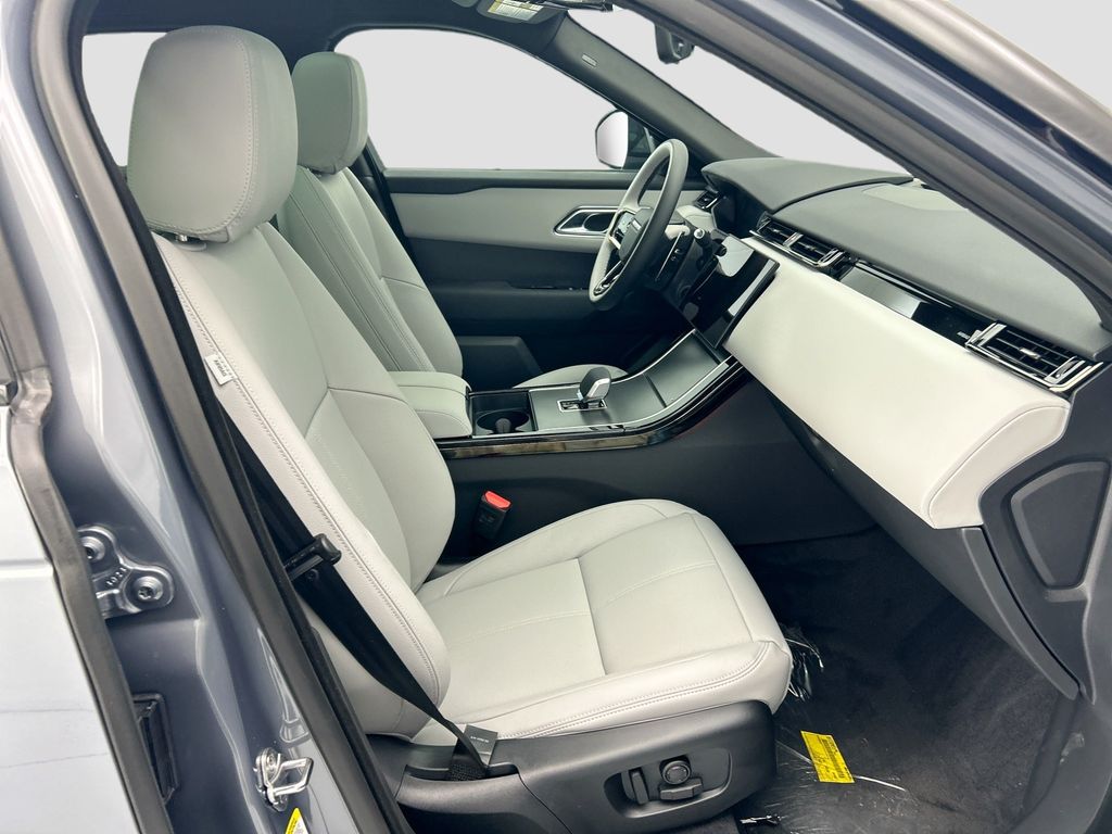 Thumbnail: 2026 Land Rover Range Rover Velar - 19