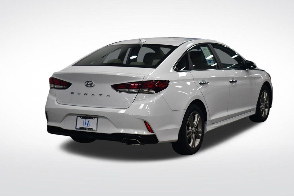 Thumbnail: 2019 Hyundai Sonata - 6