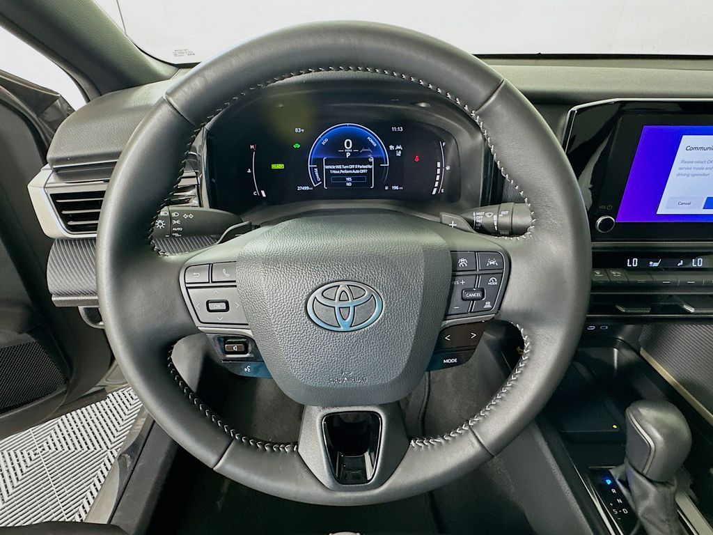 Thumbnail: 2025 Toyota Camry - 11