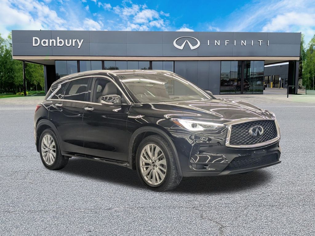 2023 INFINITI QX50 Luxe AWD