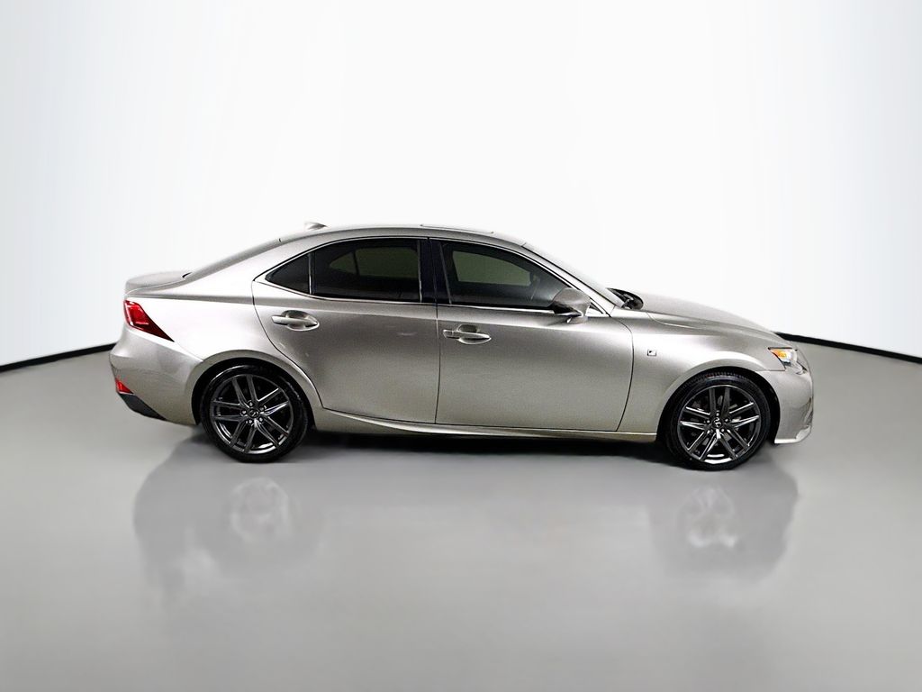Thumbnail: 2015 Lexus IS - 4