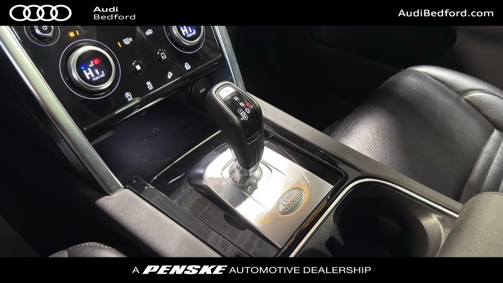 Thumbnail: 2020 Land Rover Discovery Sport - 18