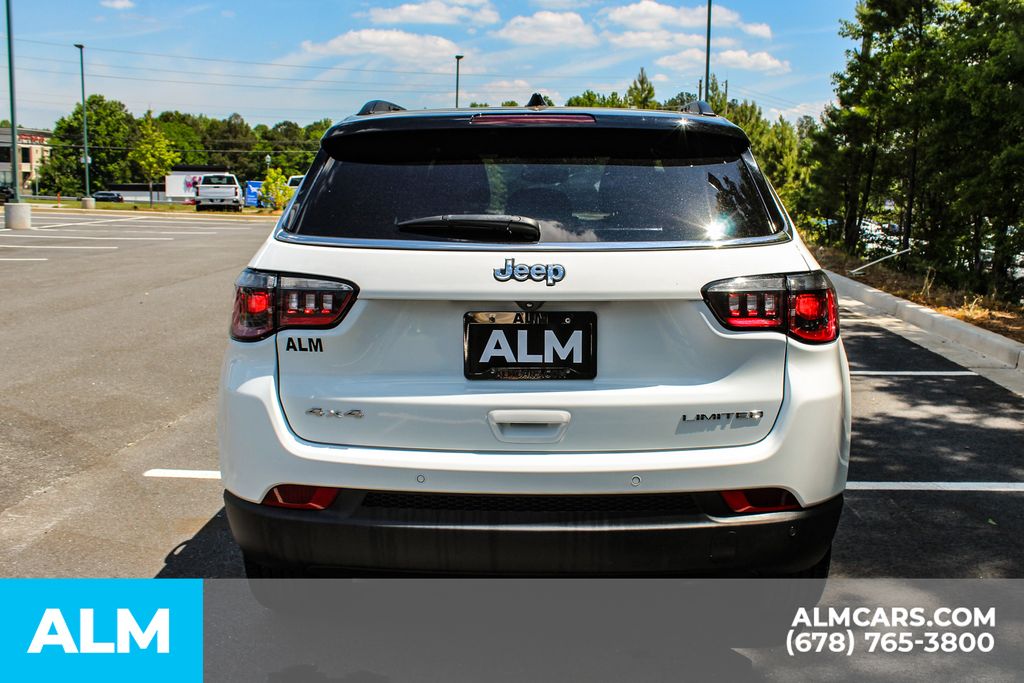 Used 2025 White Jeep Limited image 11