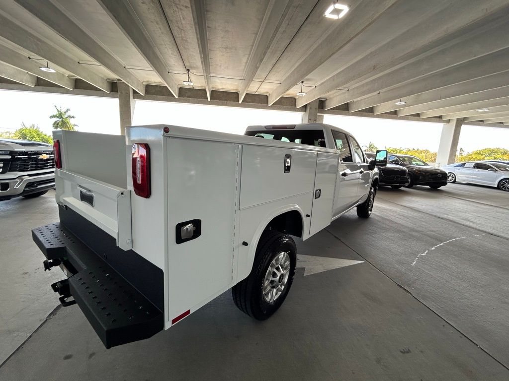 New 2026 Summit White Chevrolet Work Truck image 5