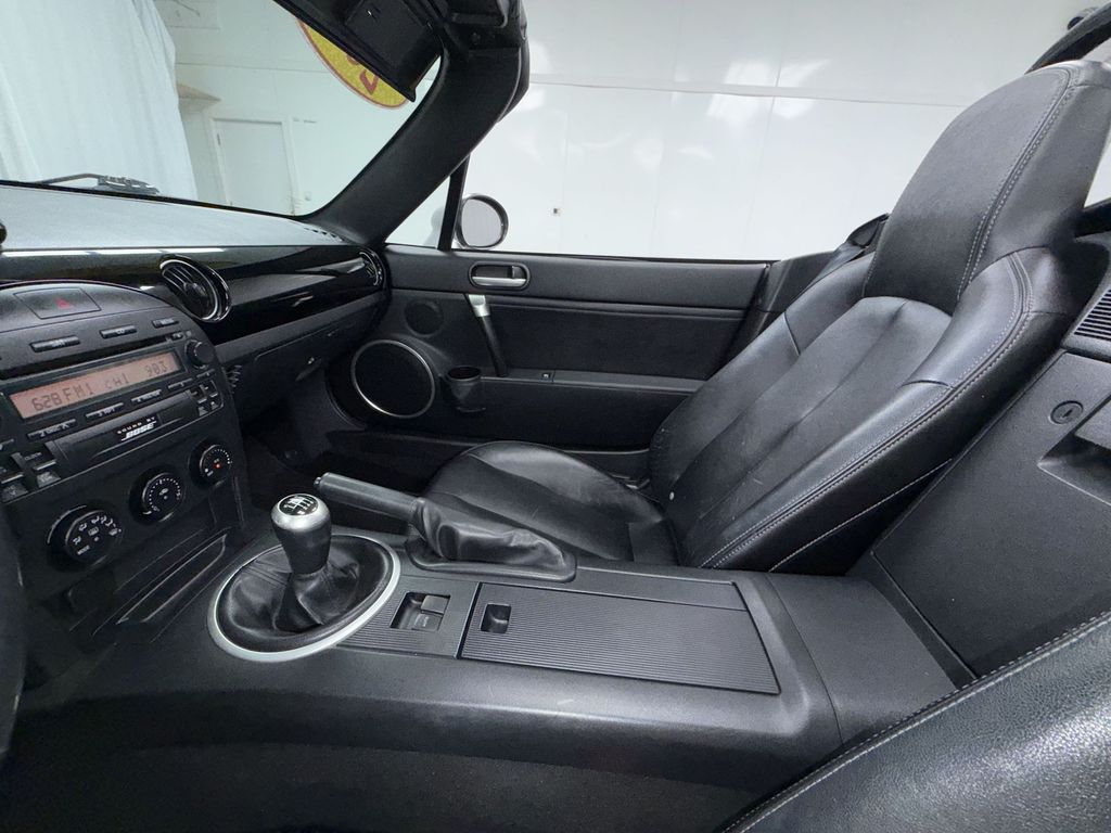 Used 2006 Mazda Miata Convertible