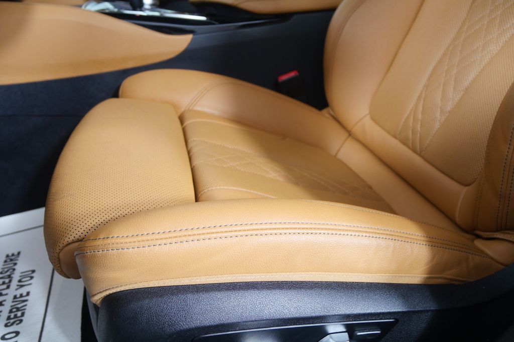 Thumbnail: 2023 BMW 5 Series - 9