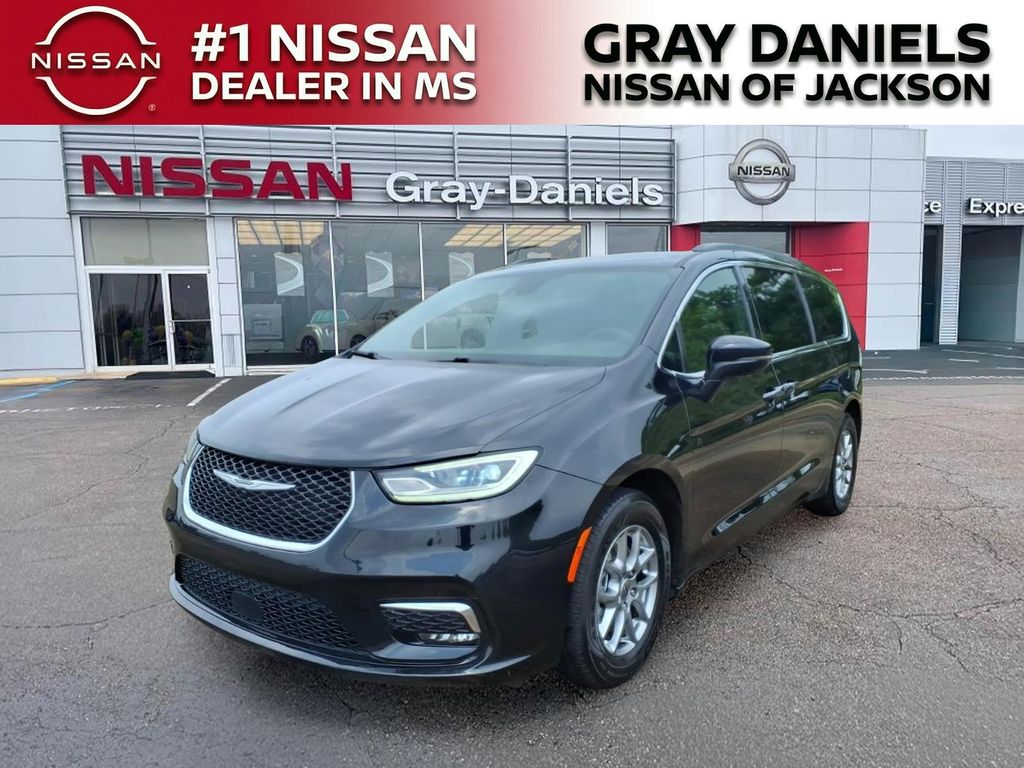 Used 2022 Chrysler Pacifica Van